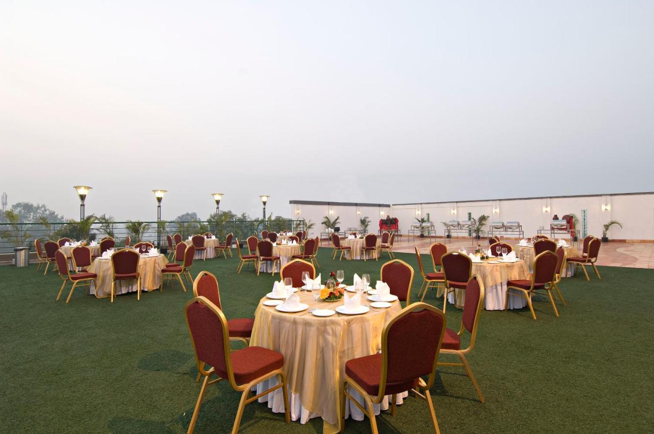 Citrus Residences Pune Pimpri-Chinchwad Eksteriør bilde
